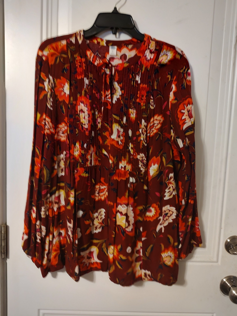 Old Navy Rust Multi Floral Pintuck Blouse